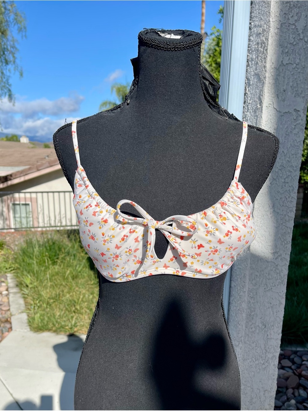 Hollister bikini top